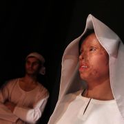 Saira, 23, ble angrepet med syre av sin mann i 2003, og hjelper nå andre ofre.