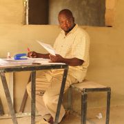 Rektor Suleiman Aliyu ved den islamske skolen Future Prowess Islamic School.